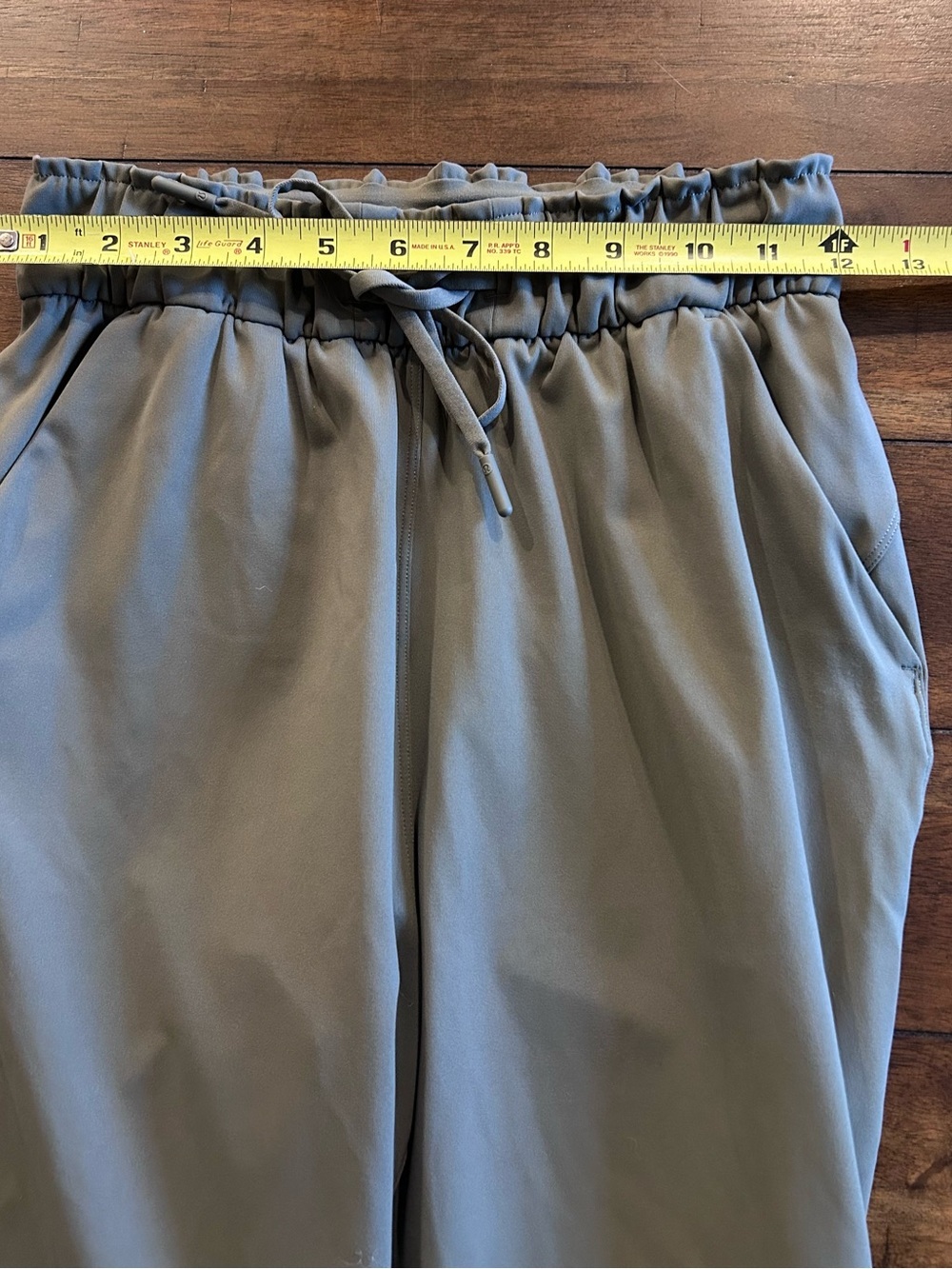 Lululemon High-Rise Joggers Size 2 Style W5DQDS Sage Green - Picture 9 of 13